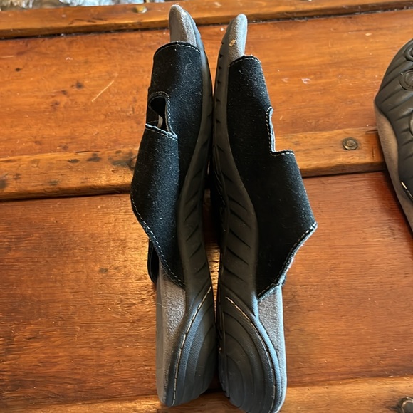 2 pairs of JSport sandals 7M - Picture 5 of 6